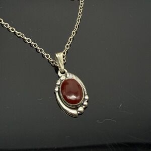 Vintage Sterling Silver Oval Carnelian Stylized Pendant Chain Necklace 18"